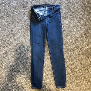 Size 6 American eagle jegging